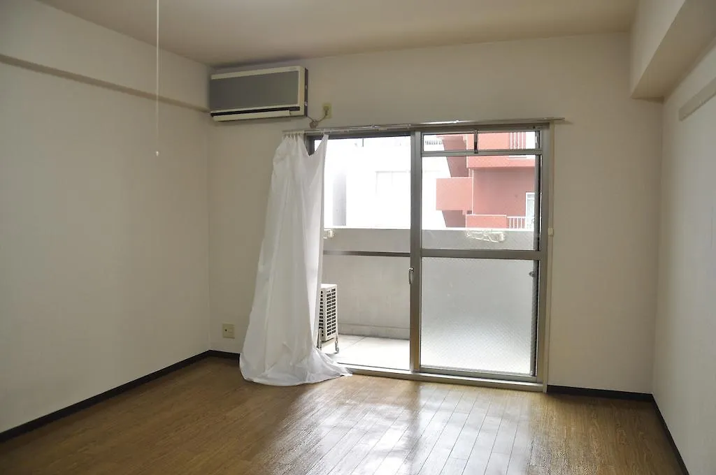 Kyoto Apartment Palati 21 0*,